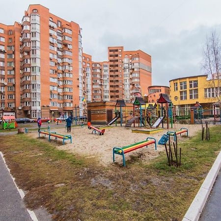 Комфортная Двухкомнатная Квартира Возле Метро Академгородок Kiev Eksteriør bilde